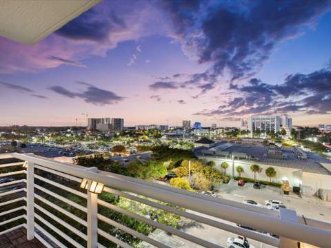 18800 NE 29th Avenue 704, Aventura FL - photo 10 of 26