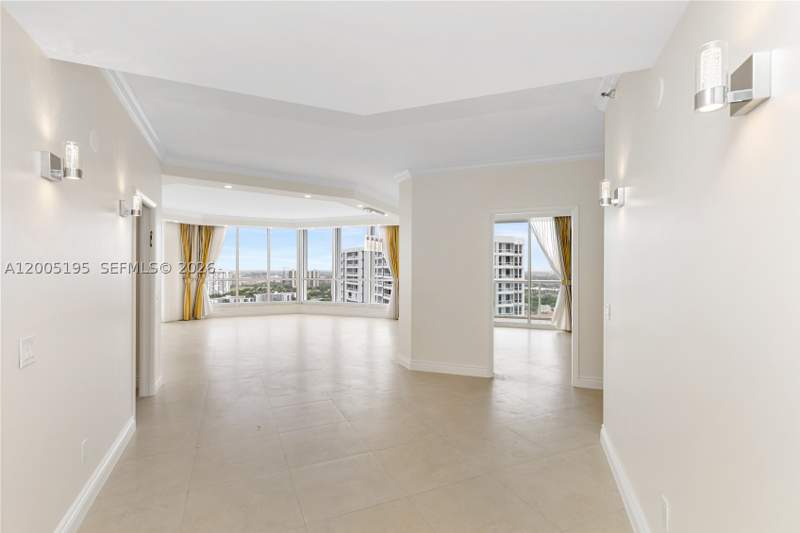 2 bedroom Condominium at 21150 Point Pl Lph 2902, Atlantic II At The Point, Aventura — photo 4