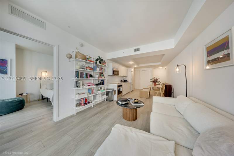 1 bedroom Condominium at 55 SW 9th St 2109, Brickell Heights West Con, Miami — photo 4