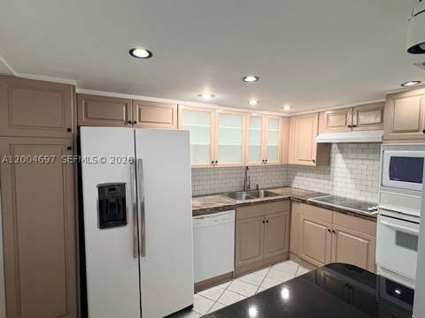 4000 Towerside Ter 1403, Miami FL - photo 18 of 26
