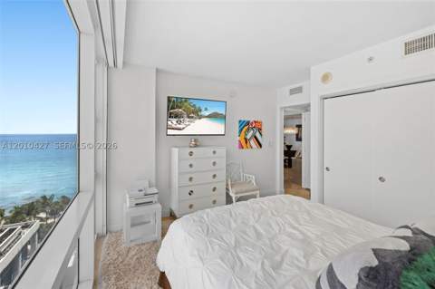 6801 Collins Ave 1215, Miami Beach FL - photo 11 of 34