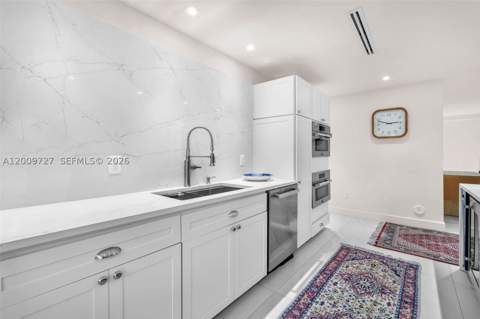 1933 S Oak Haven Cir, Miami FL - photo 23 of 63