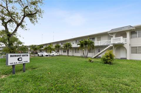 165 NE 203rd Ter C20, Miami Gardens FL - photo 15 of 16