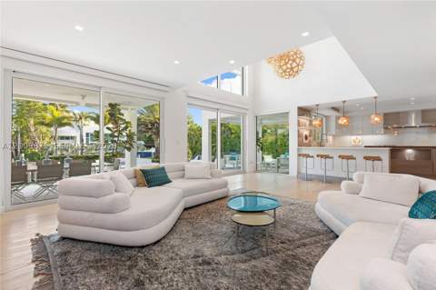 120 Knollwood Dr, Key Biscayne FL - photo 13 of 45