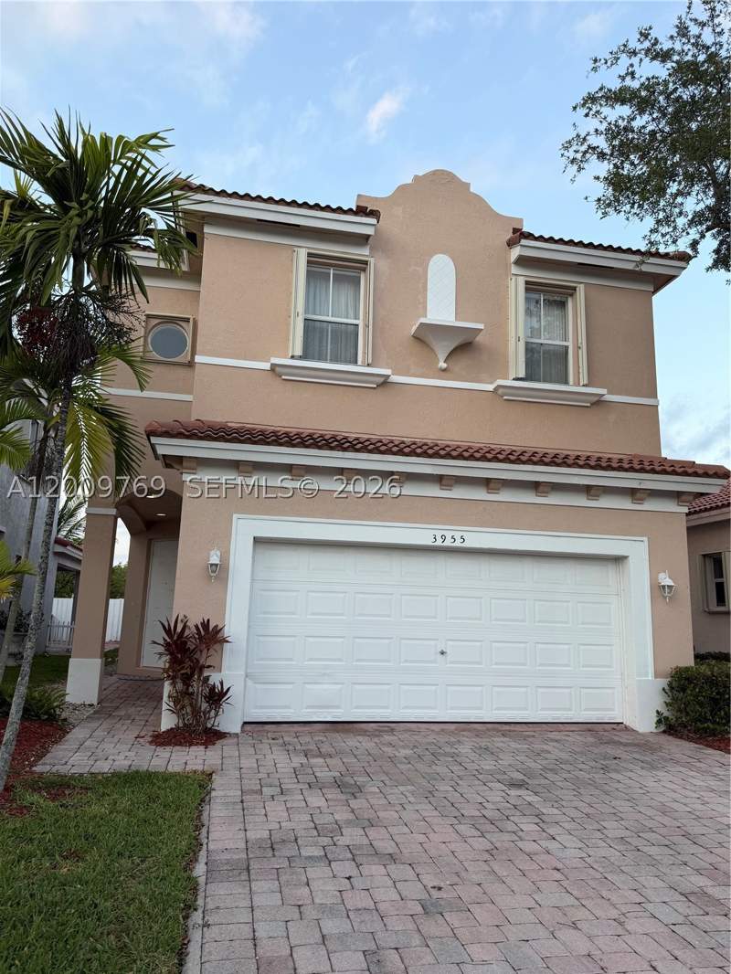5 bedroom SingleFamilyResidence at 3955 NE 13th Dr, Portofino Palms, Homestead — photo 2