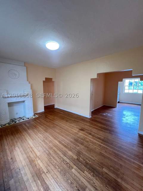 1309 Euclid Ave 7, Miami Beach FL - photo 11 of 43