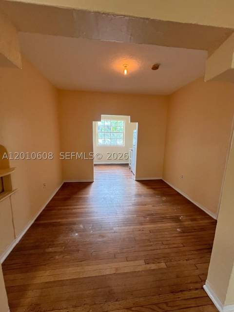 1309 Euclid Ave 7, Miami Beach FL - photo 13 of 43