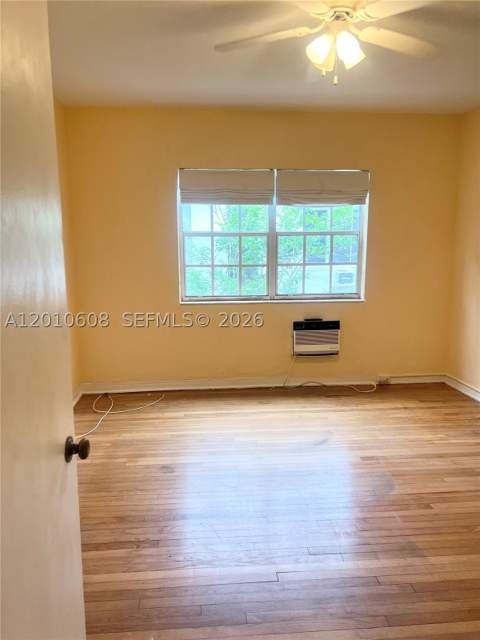 1309 Euclid Ave 7, Miami Beach FL - photo 14 of 43