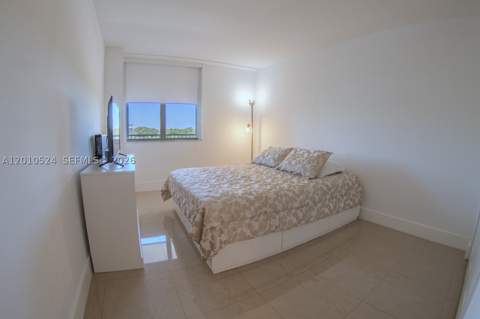 20100 W Country Club Dr 504, Aventura FL - photo 12 of 26