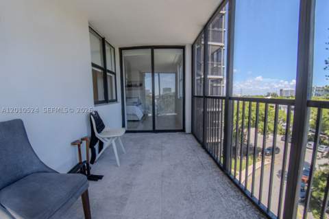 20100 W Country Club Dr 504, Aventura FL - photo 20 of 26