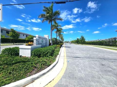 13418 SW 287th St, Homestead FL - photo 11 of 34