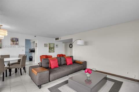 2555 Collins Ave 2401, Miami Beach FL - photo 8 of 38