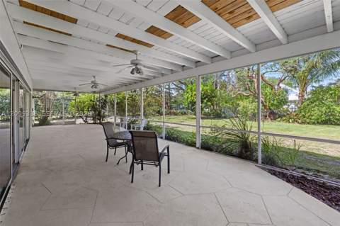 13730 SW 75th Ave, Palmetto Bay FL - photo 18 of 35