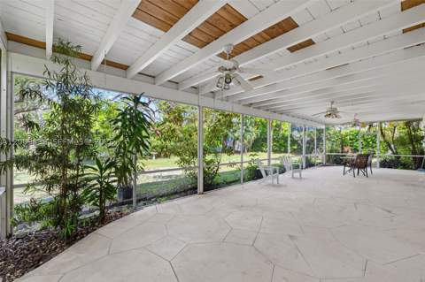 13730 SW 75th Ave, Palmetto Bay FL - photo 19 of 35