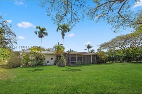 13730 SW 75th Ave, Palmetto Bay FL - photo 22 of 35
