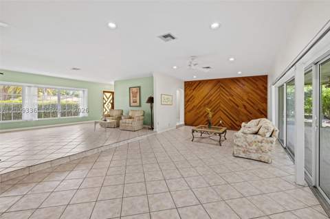 13730 SW 75th Ave, Palmetto Bay FL - photo 8 of 35