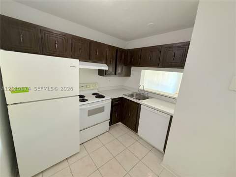 482 NW 165th St Rd A-307, Miami FL - photo 11 of 18