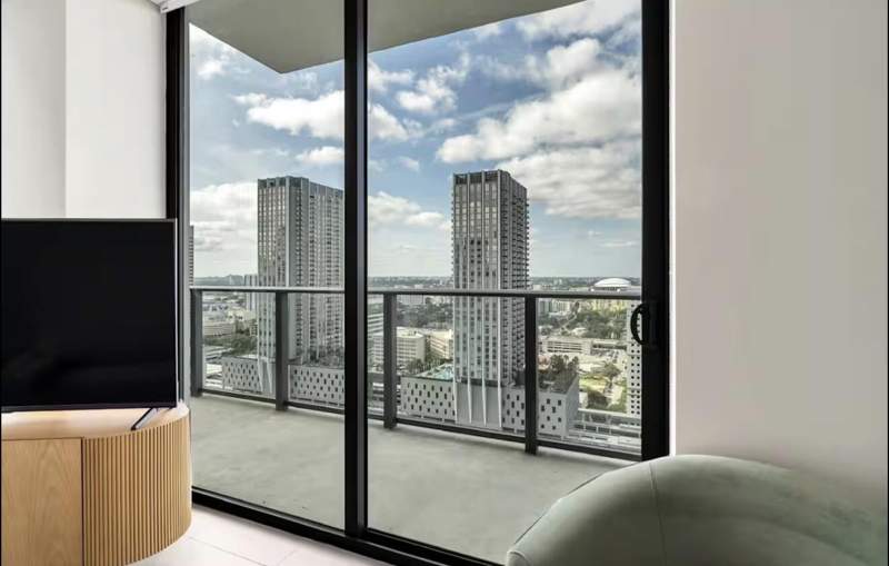 2 bedroom Condominium at 11 NE 6th Street 2507, Town Of Hialeah Fla, Miami — photo 4