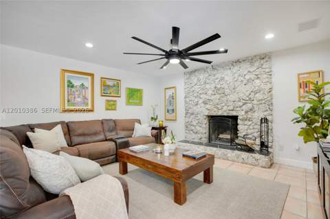 7175 SW 117th Ter, Pinecrest FL - photo 12 of 55