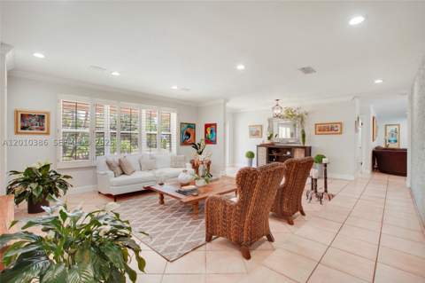 7175 SW 117th Ter, Pinecrest FL - photo 9 of 55