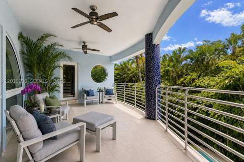 690 Warren Ln, Key Biscayne FL - photo 22 of 39