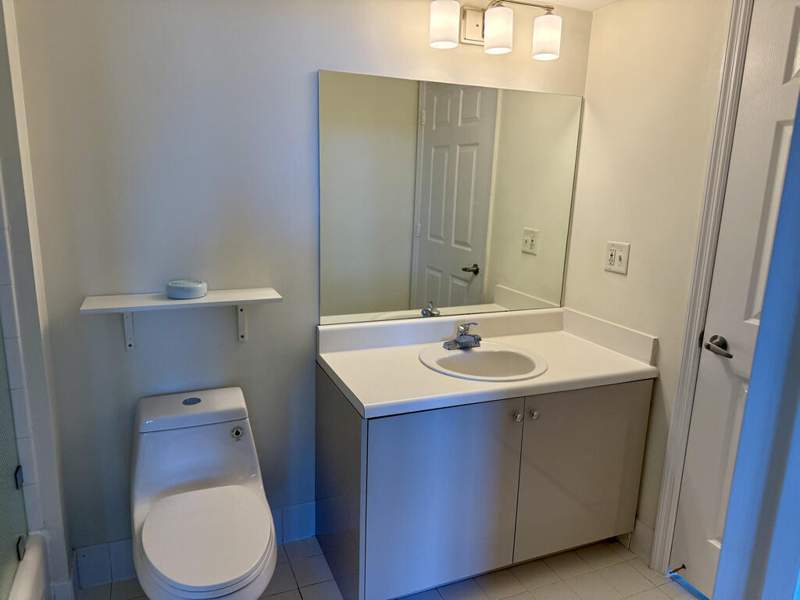 1 bedroom Condominium at 3000 Coral Way 1007, The Aston Condo, Miami — photo 4