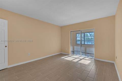 18900 NE 3rd Ct 520, Miami FL - photo 10 of 16