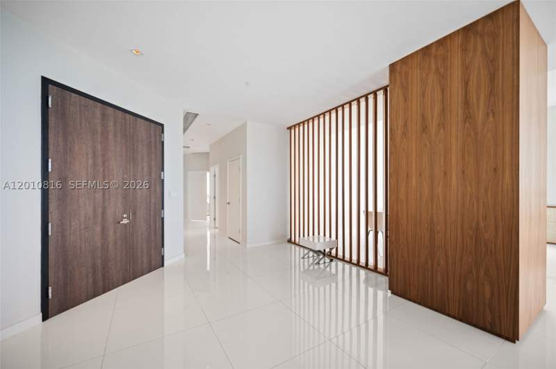 4 bedroom Condominium at 88 SW 7th St Ph4301, Rise Condo, Miami — photo 2