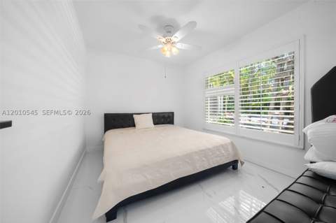 5824 Alton Rd, Miami Beach FL - photo 11 of 28