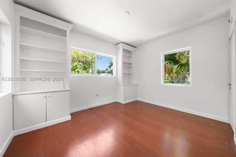 5824 Alton Rd, Miami Beach FL - photo 16 of 28