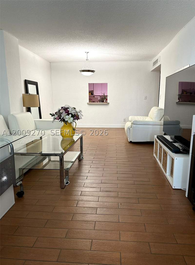 1 bedroom Condominium at 19390 Collins Ave 1510, Ocean View, Sunny Isles Beach — photo 2