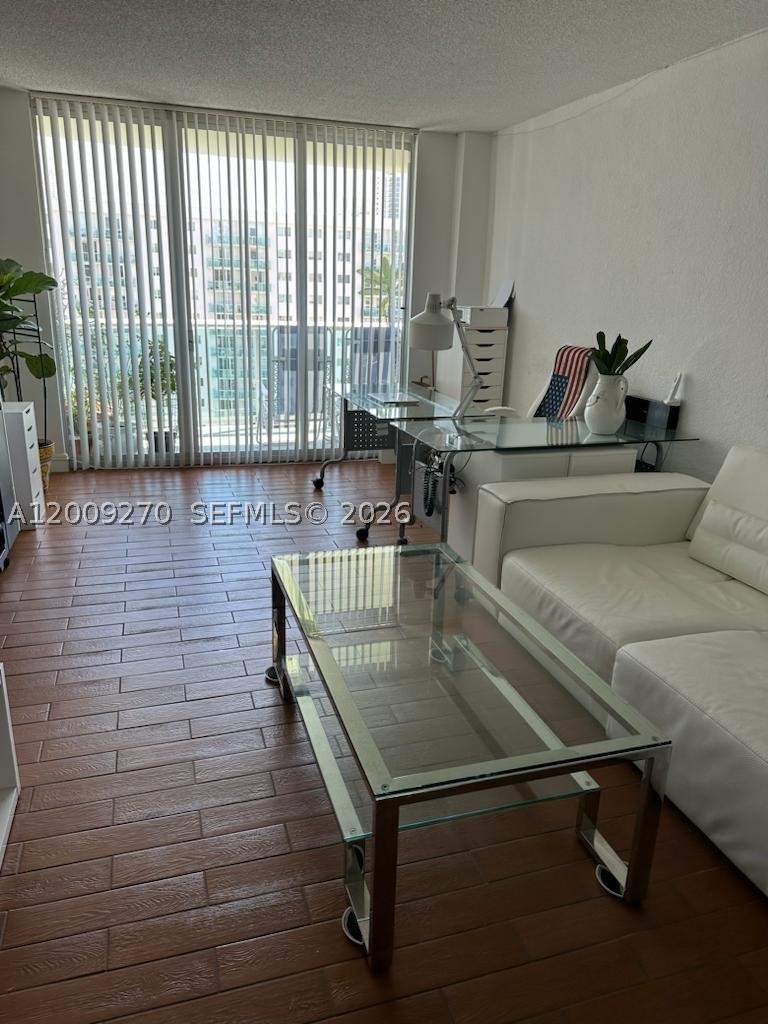 1 bedroom Condominium at 19390 Collins Ave 1510, Ocean View, Sunny Isles Beach — photo 3