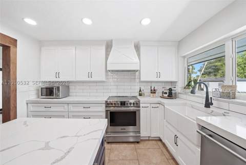 9331 SW 104th Ct, Miami FL - photo 10 of 79