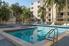 1 bedroom Condominium at 8225 Lake Dr 404, Las Vistas At Doral Condo, Doral — photo 3