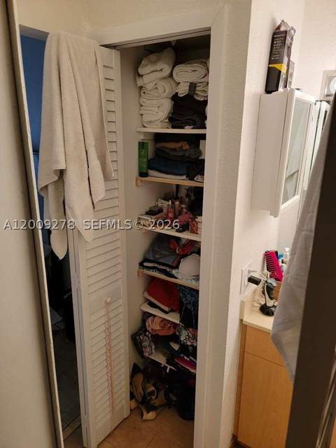 8425 NW 8th St 306, Miami FL - photo 10 of 26