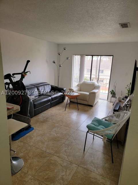8425 NW 8th St 306, Miami FL - photo 21 of 26