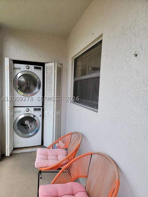 8425 NW 8th St 306, Miami FL - photo 6 of 26