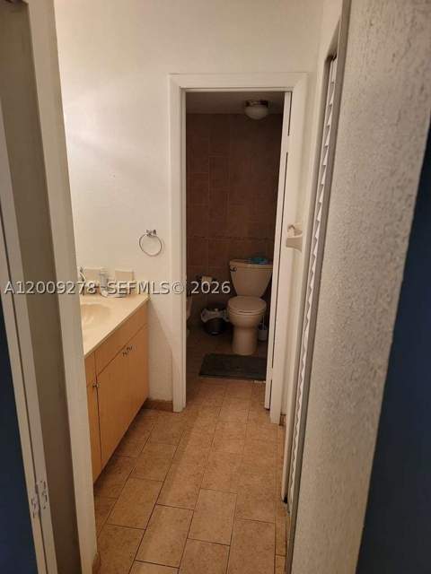 8425 NW 8th St 306, Miami FL - photo 8 of 26