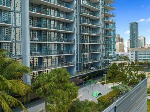 68 SE 6th St 2304, Miami FL - photo 17 of 21