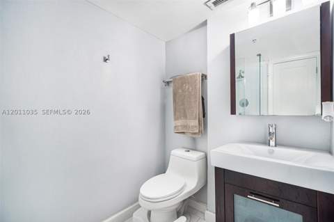 2829 Indian Creek Dr 1209, Miami Beach FL - photo 18 of 42