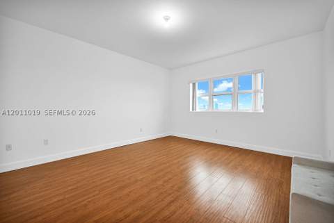 15051 Royal Oaks Ln 1605, North Miami FL - photo 10 of 35