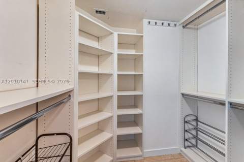 3500 Mystic Pointe Dr 302, Aventura FL - photo 16 of 33