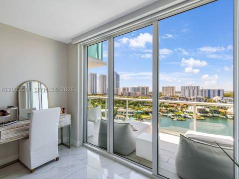 400 Sunny Isles Blvd 1416, Sunny Isles Beach FL - photo 14 of 33