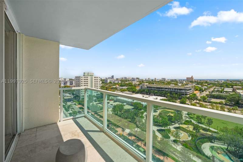 2 bedroom Condominium at 650 West Ave 1104, The Floridian Condo, Miami Beach — photo 2