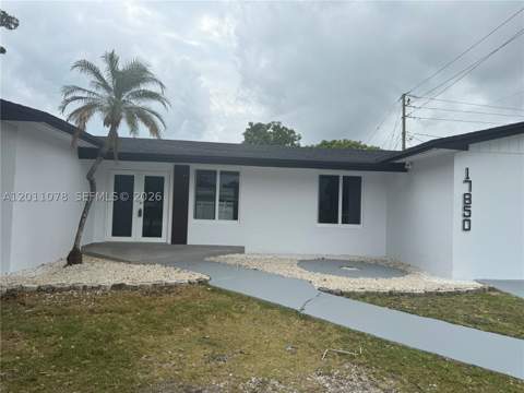 17850 SW 112th Ave, Miami FL - photo 13 of 64