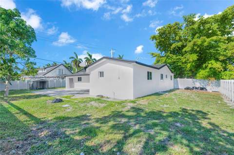17850 SW 112th Ave, Miami FL - photo 6 of 64