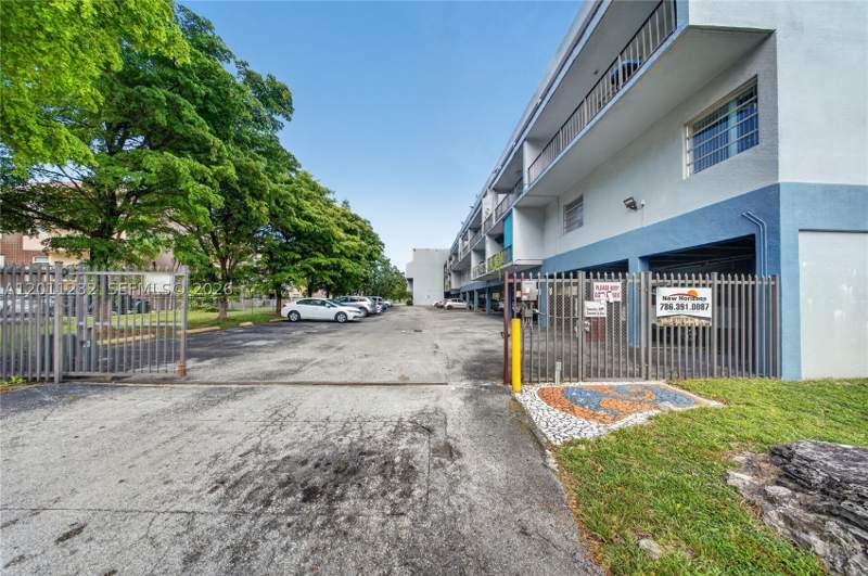1 bedroom Condominium at 399 NW 72nd Ave 209, Villas San Miguel Condo, Miami — photo 3
