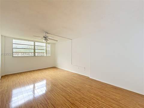 16400 NE 17th Ave 206, North Miami Beach FL - photo 12 of 21