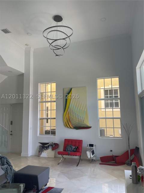 3915 NE 168th St 3915, North Miami Beach FL - photo 7 of 31