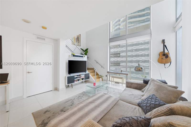 1 bedroom Condominium at 1050 Brickell Ave 1002, 1060 Brickell Condo, Miami — photo 2